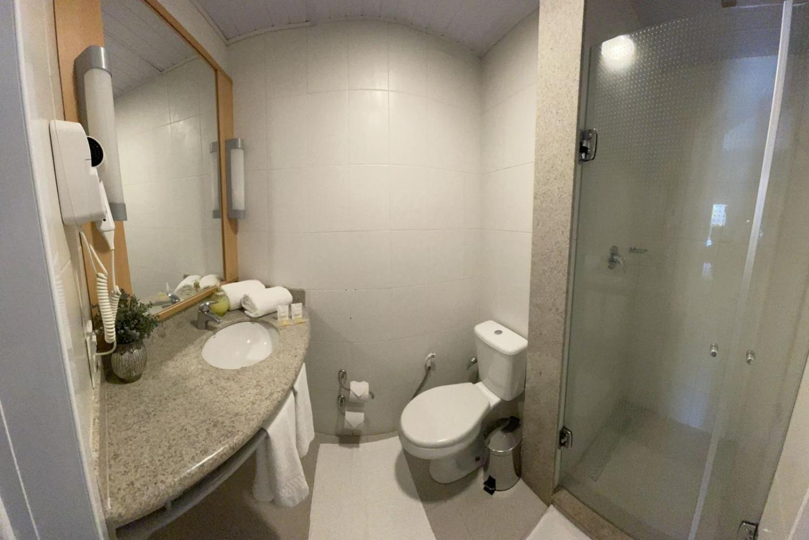 Hotel Oeste Plaza Andradina Exteriör bild